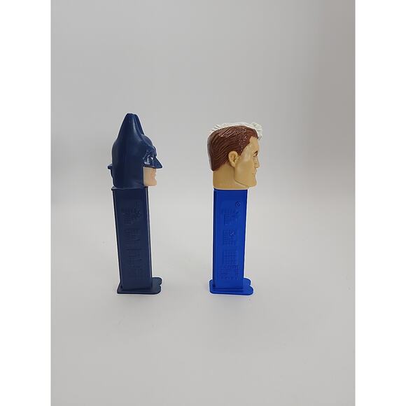 Lot of 2 Vintage Batman and Two Face Blue Pez Dispensers w/ Feet DC Comics - Picture 4 of 7